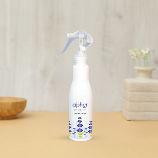 Lavender room spray, 200ml, soothing fresh floral scent, non-staining, IFRA-certified for a peaceful ambiance.